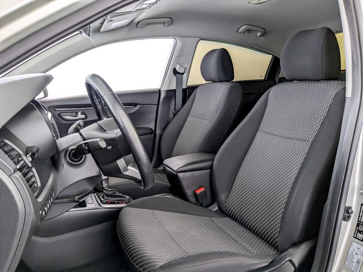 Б/У Киа Рио 2018 года. Фото: #14