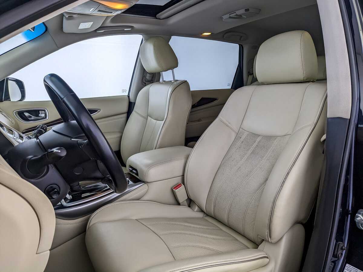 Infiniti QX60 2017 года с пробегом. Фото: #15