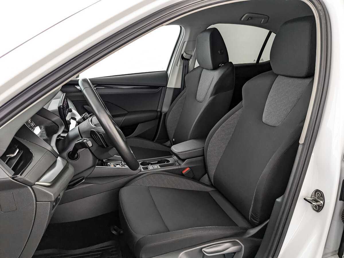 Skoda Octavia 2021 года с пробегом. Фото: #14