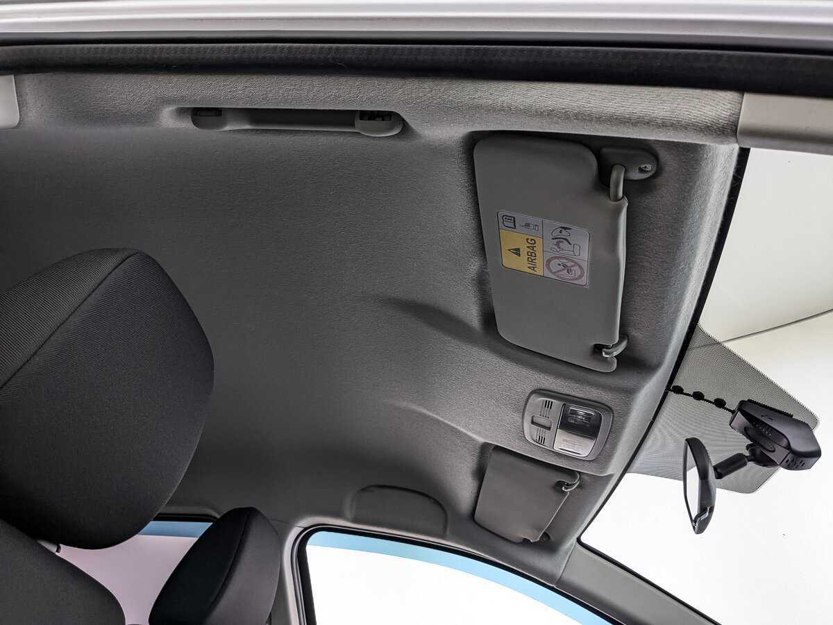 Б/У Сузуки С-Икс4 2018 года. Фото: #18