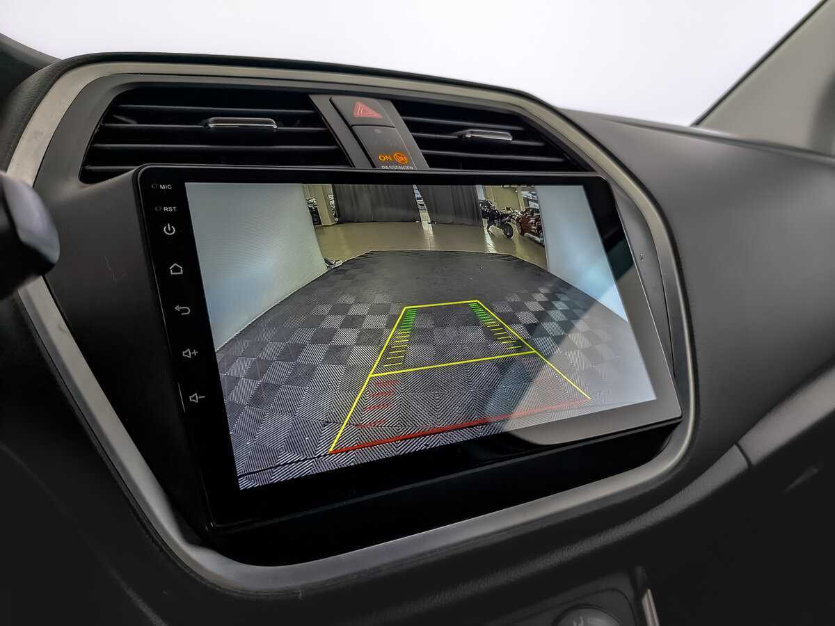 Б/У Сузуки С-Икс4 2018 года. Фото: #22