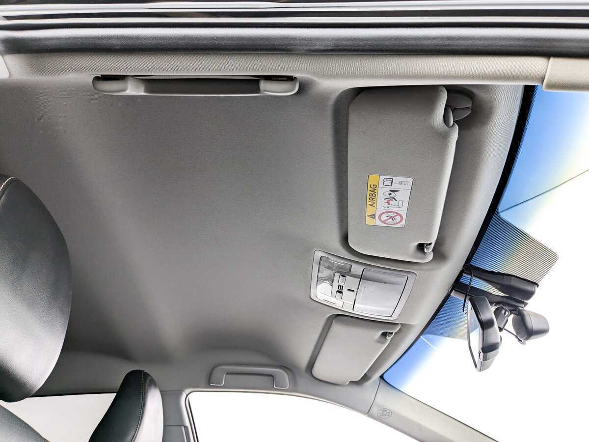 Toyota Camry 2016 года с пробегом. Фото: #18