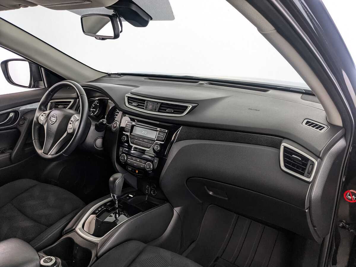 Б/У Ниссан Икс-Трейл 2015 года. Фото: #8