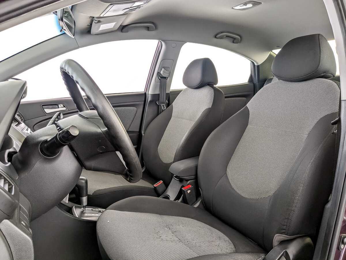 Б/У Хендай Солярис 2012 года. Фото: #15