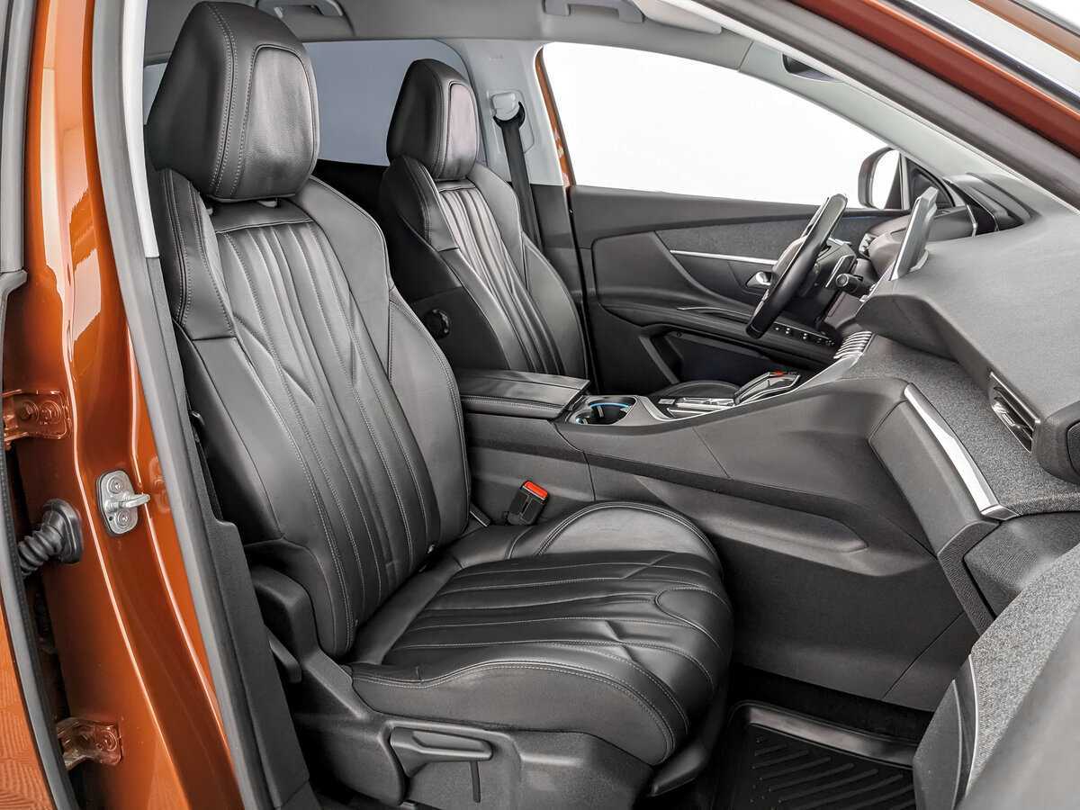 Б/У Пежо 3008 2017 года. Фото: #18