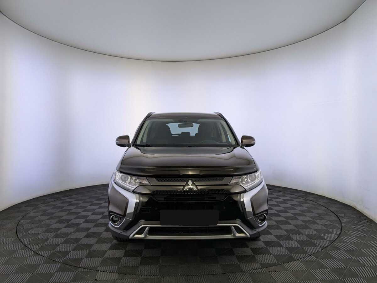 Mitsubishi Outlander 2022 года с пробегом. Фото: #1