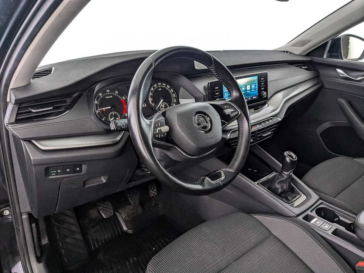 Skoda Octavia 2021 года с пробегом. Фото: #10