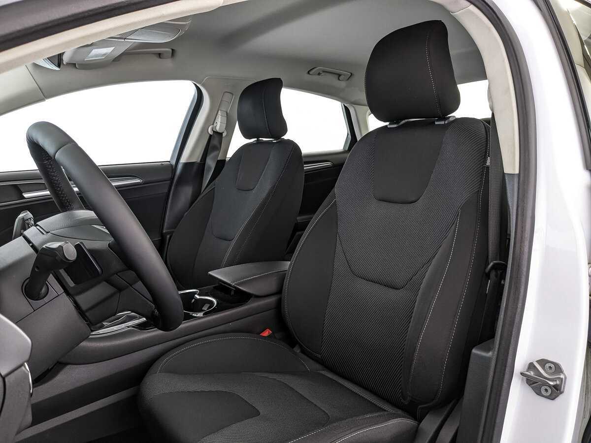 Ford Mondeo 2016 года с пробегом. Фото: #14