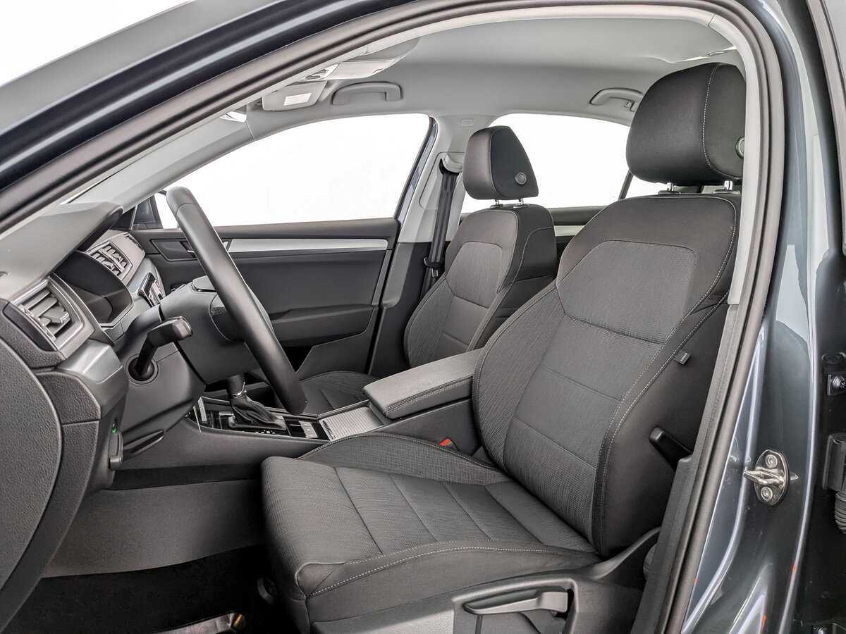 Skoda Superb 2019 года с пробегом. Фото: #15