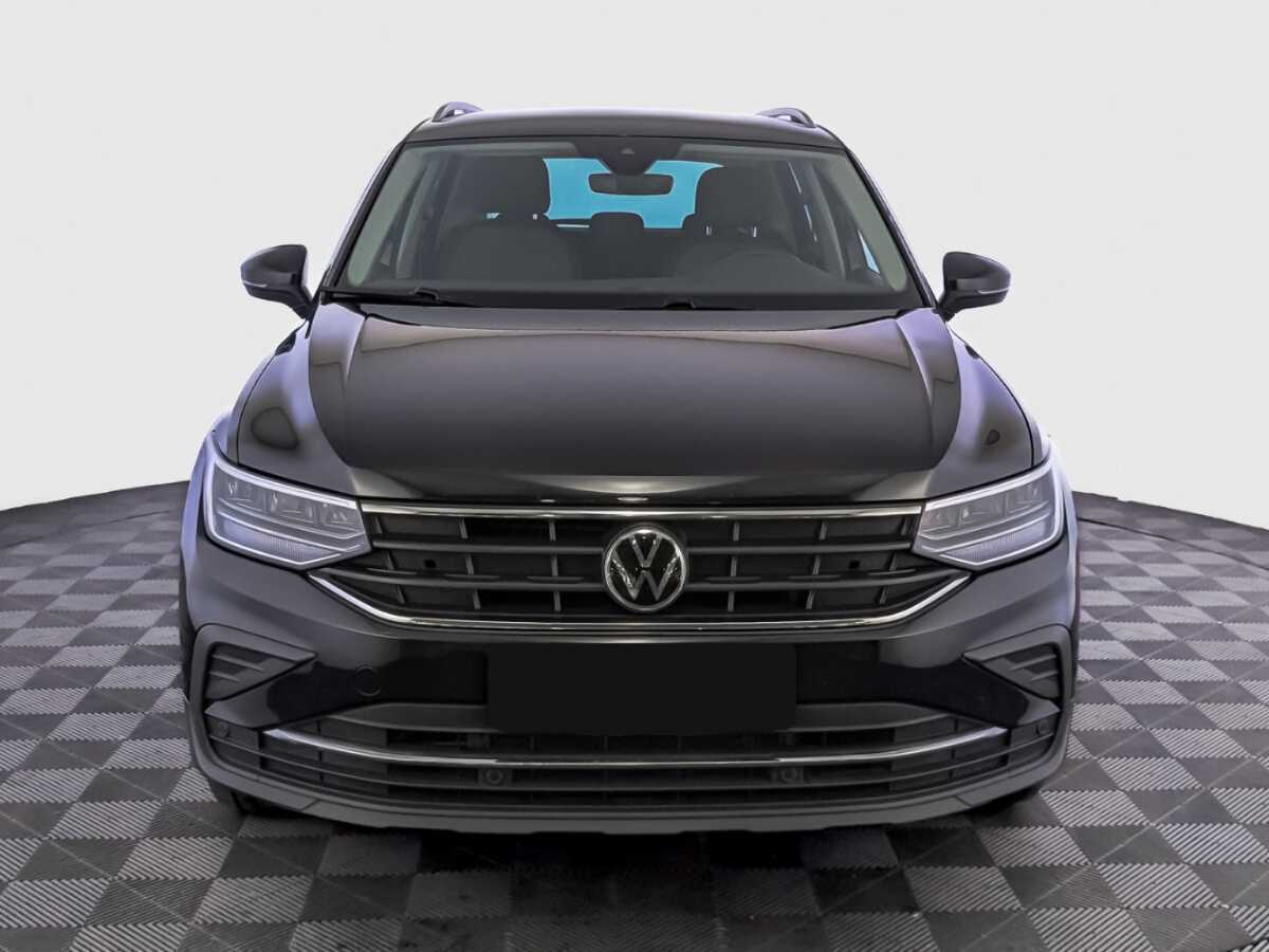 Volkswagen Tiguan 2021 года с пробегом. Фото: #1