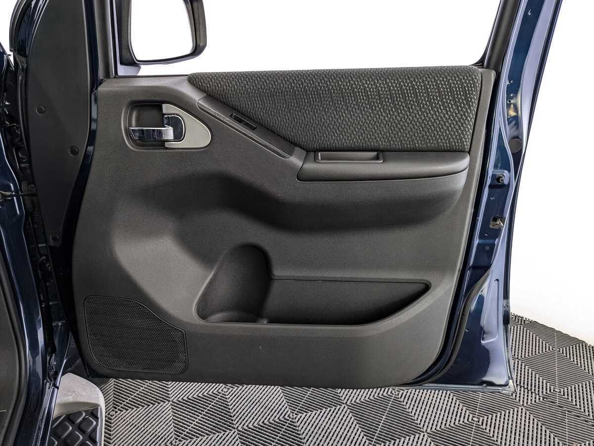 Б/У Ниссан Патфайндер 2012 года. Фото: #19