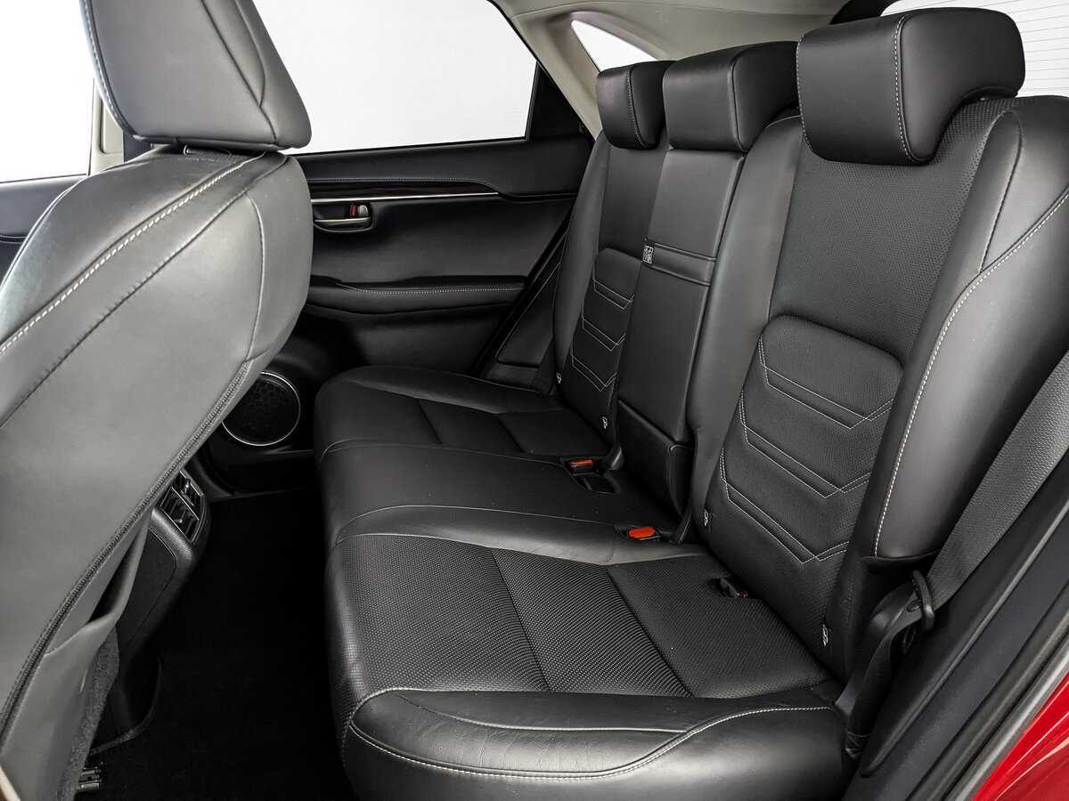 Lexus NX 2015 года с пробегом. Фото: #13