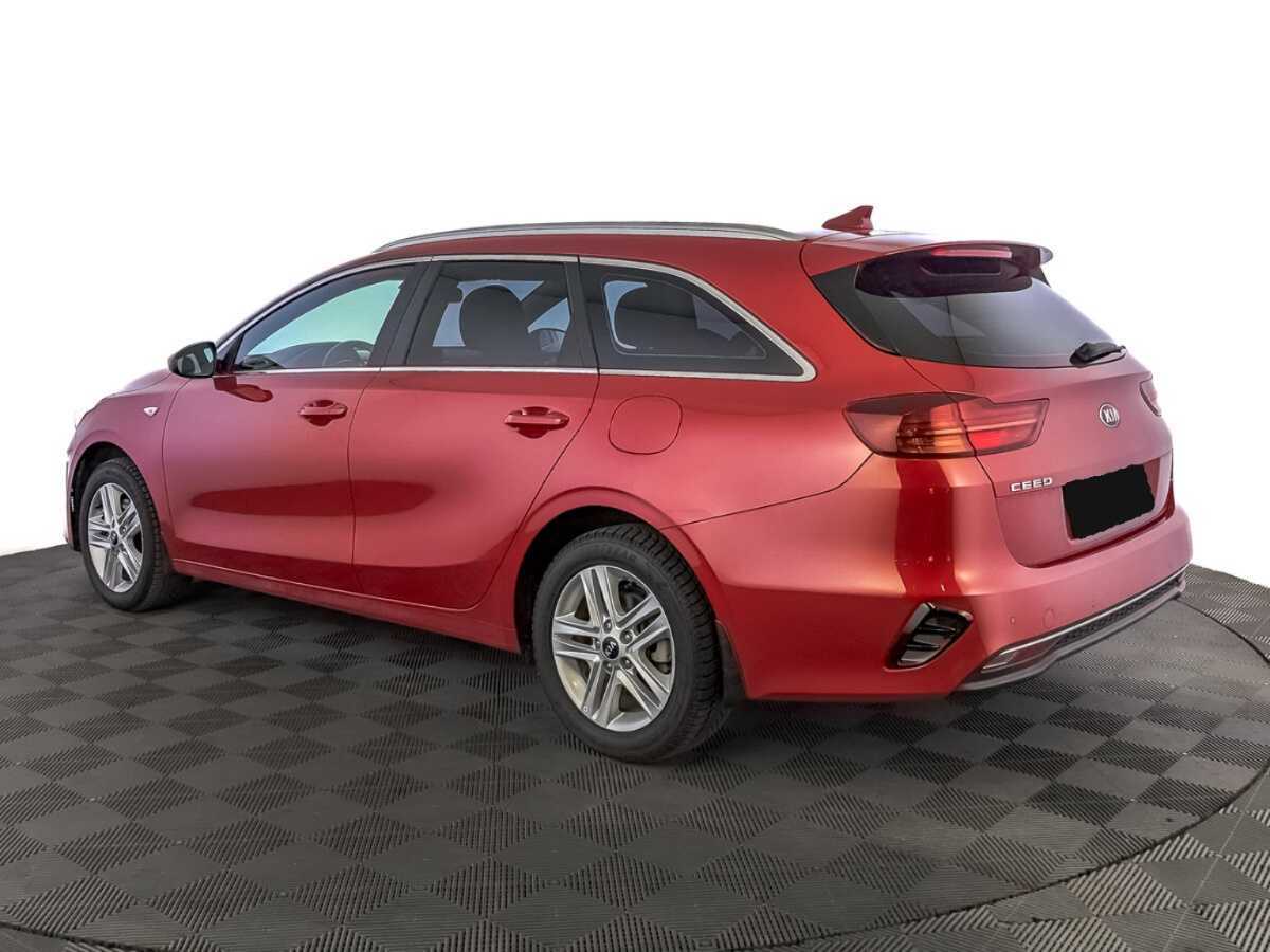 Kia Ceed 2021 года с пробегом. Фото: #6