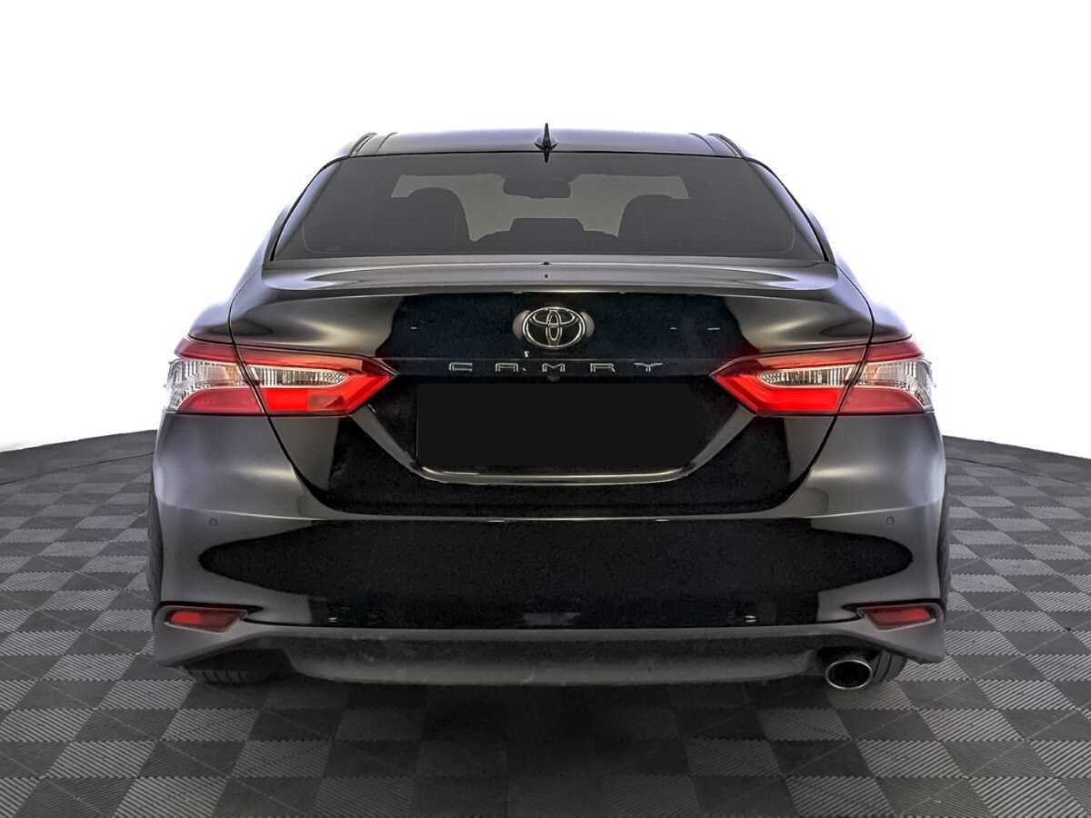 Toyota Camry 2019 года с пробегом. Фото: #5