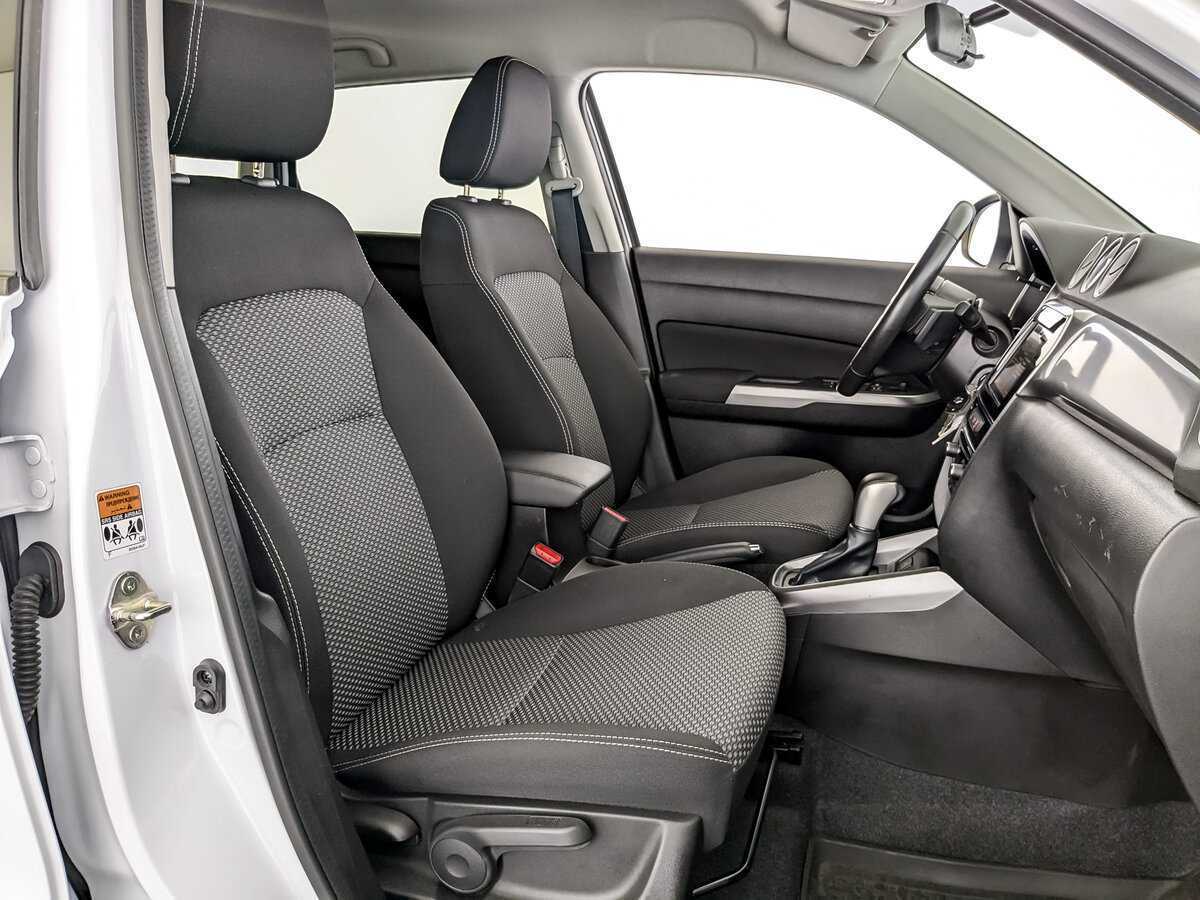 Б/У Сузуки Витара 2020 года. Фото: #18