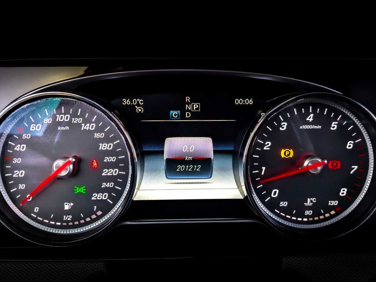 Mercedes-Benz E-Класс 2018 года с пробегом. Фото: #10