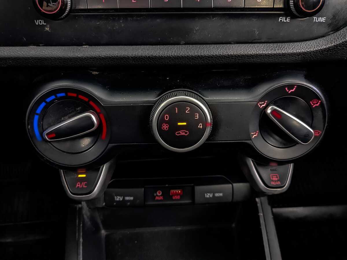 Б/У Киа Рио 2019 года. Фото: #16