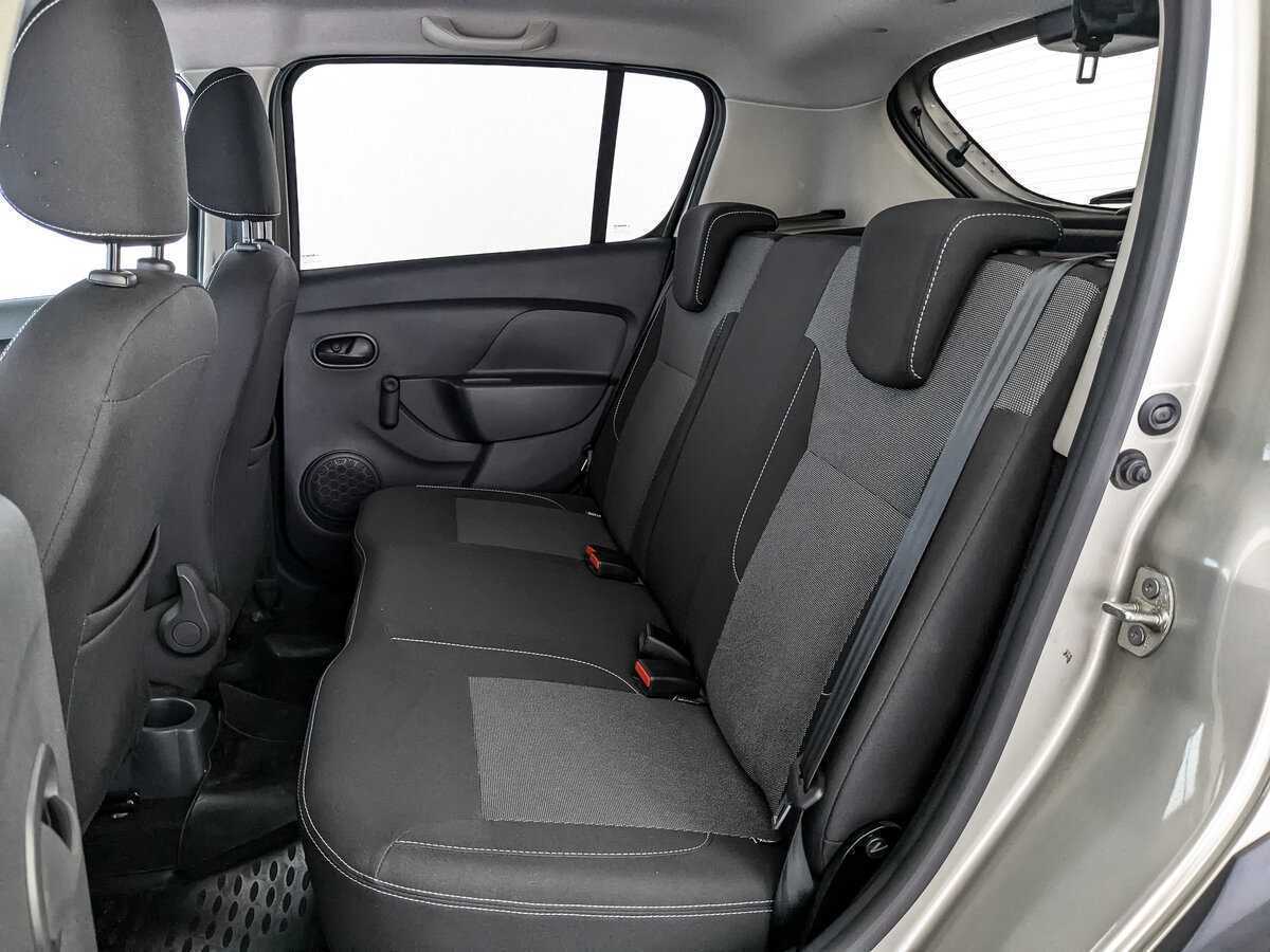 Б/У Рено Сандеро 2021 года. Фото: #13