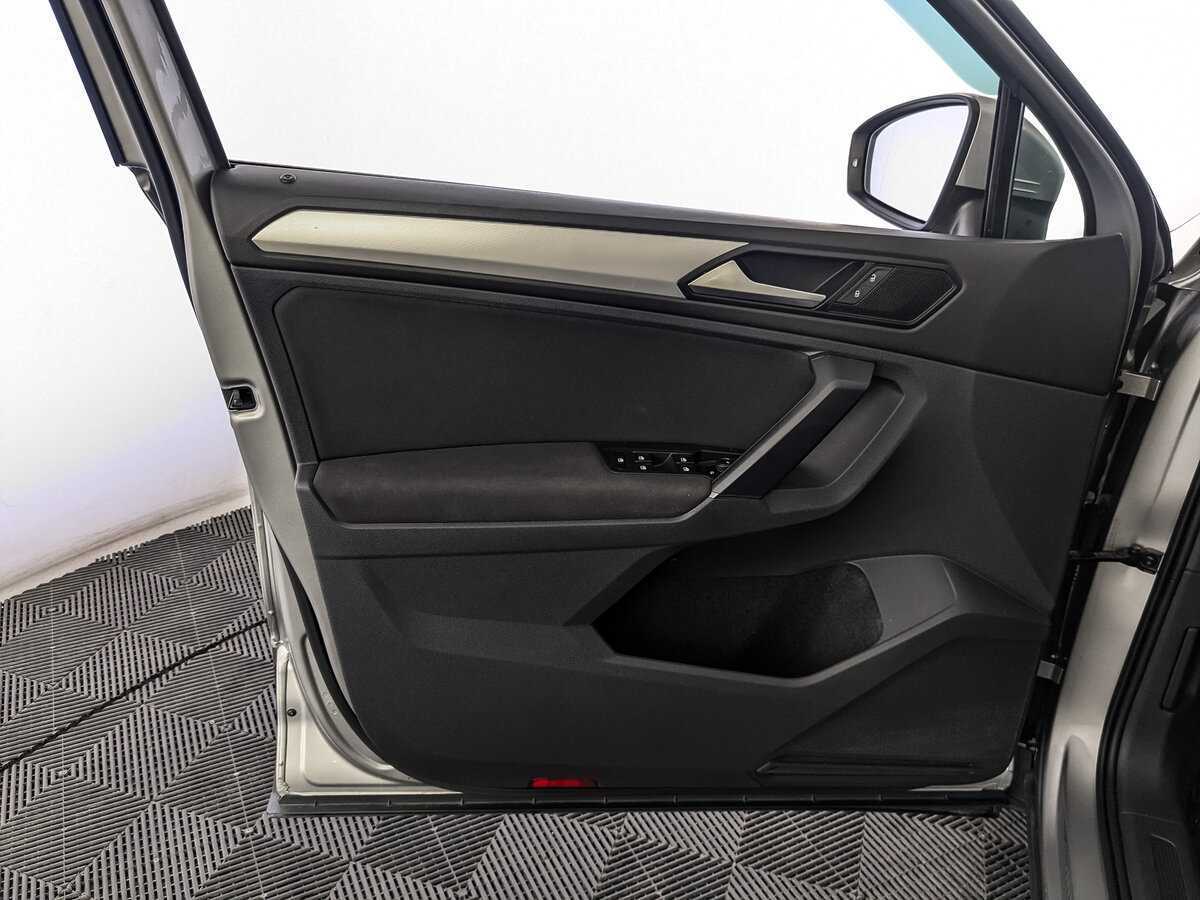 Volkswagen Tiguan 2019 года с пробегом. Фото: #14