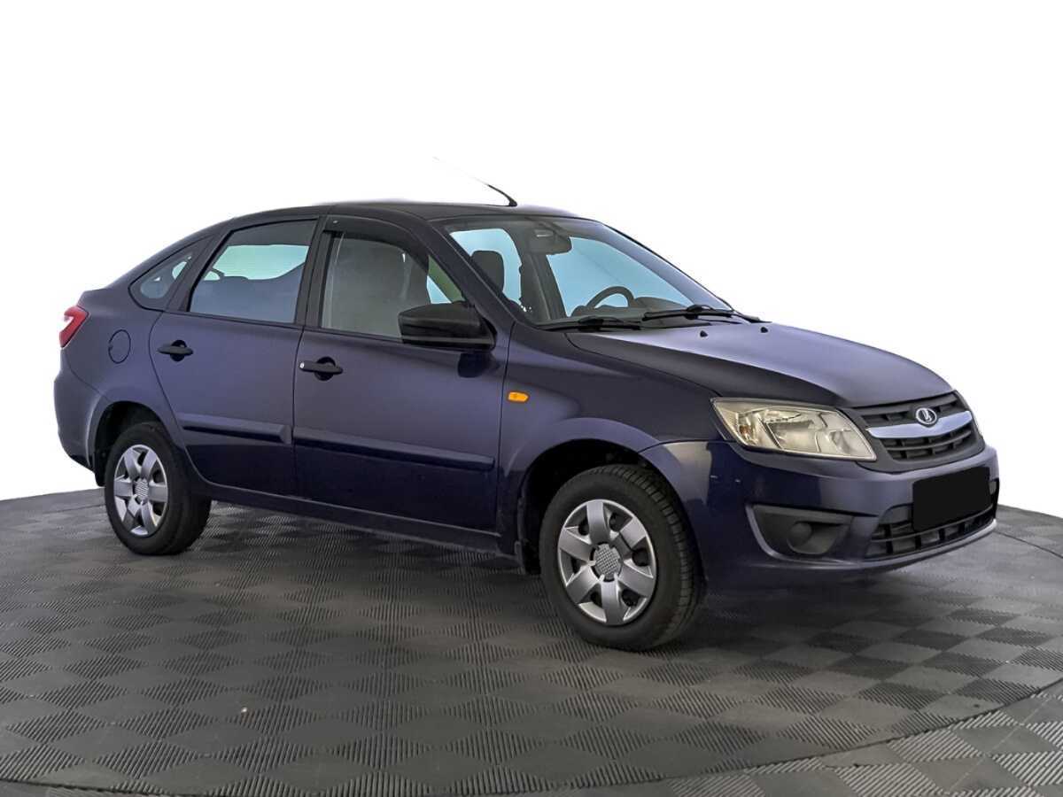 Б/У Лада (ВАЗ) Гранта 2017 года. Фото: #2