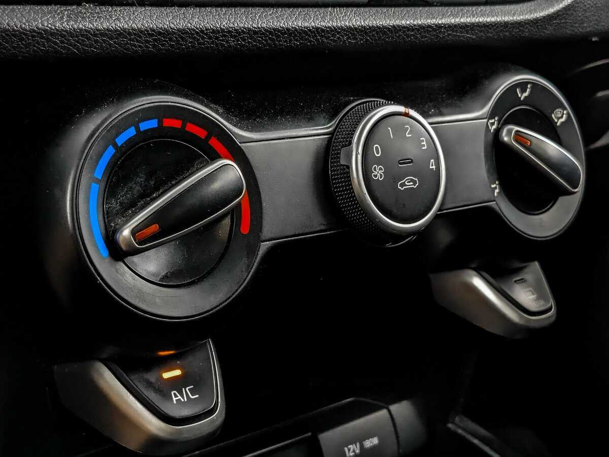 Б/У Киа Рио 2019 года. Фото: #20