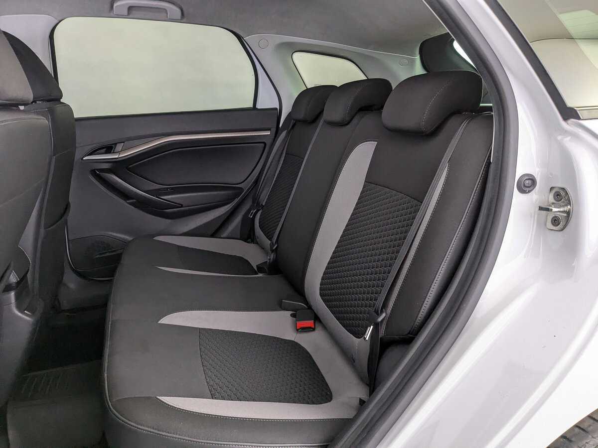 Б/У Лада (ВАЗ) Веста 2021 года. Фото: #9