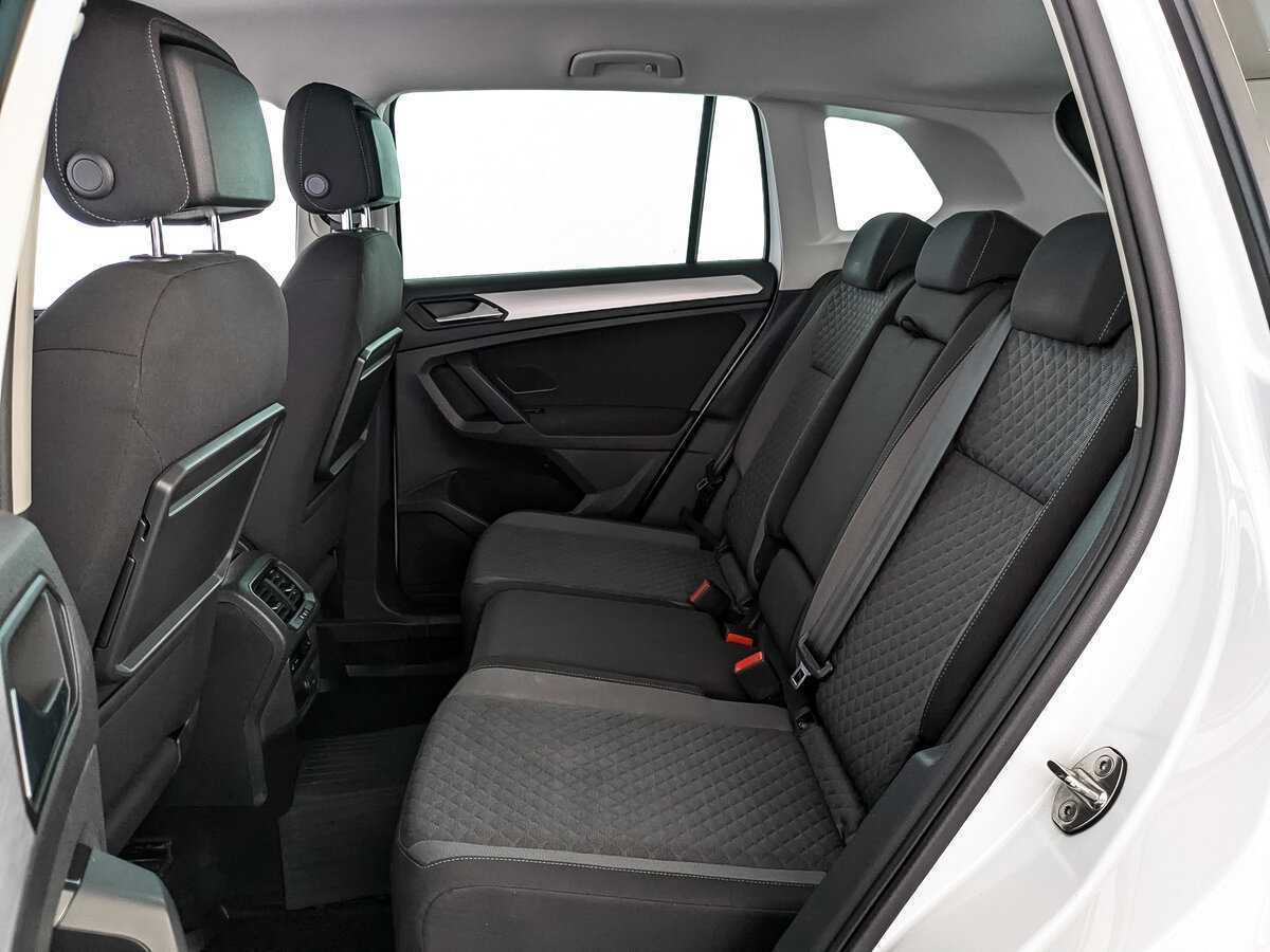 Volkswagen Tiguan 2018 года с пробегом. Фото: #13