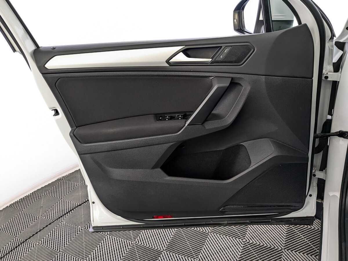 Volkswagen Tiguan 2018 года с пробегом. Фото: #14