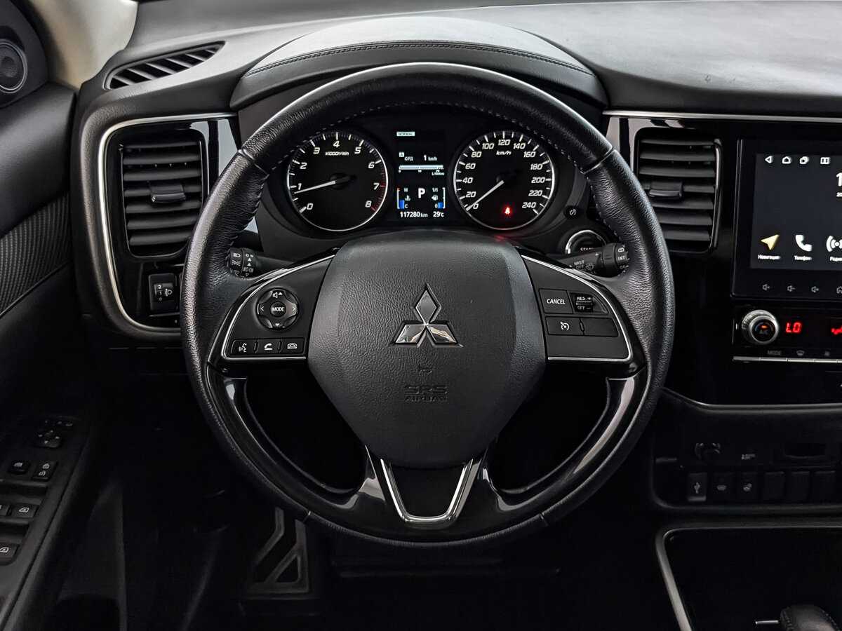 Mitsubishi Outlander 2021 года с пробегом. Фото: #17