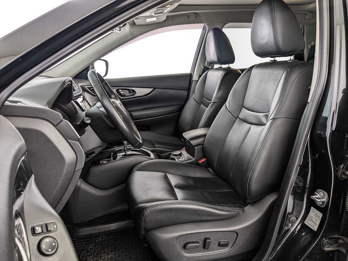 Б/У Ниссан Икс-Трейл 2017 года. Фото: #14