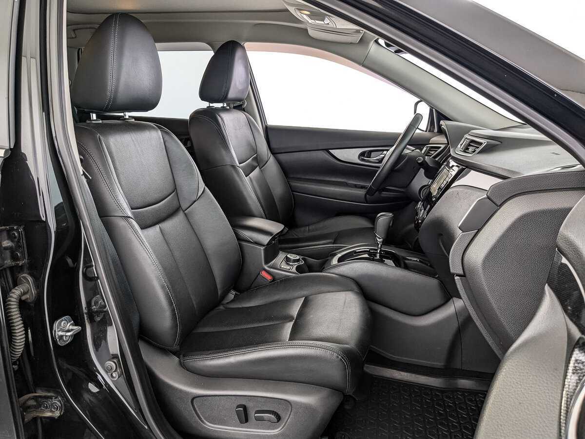 Б/У Ниссан Икс-Трейл 2017 года. Фото: #18