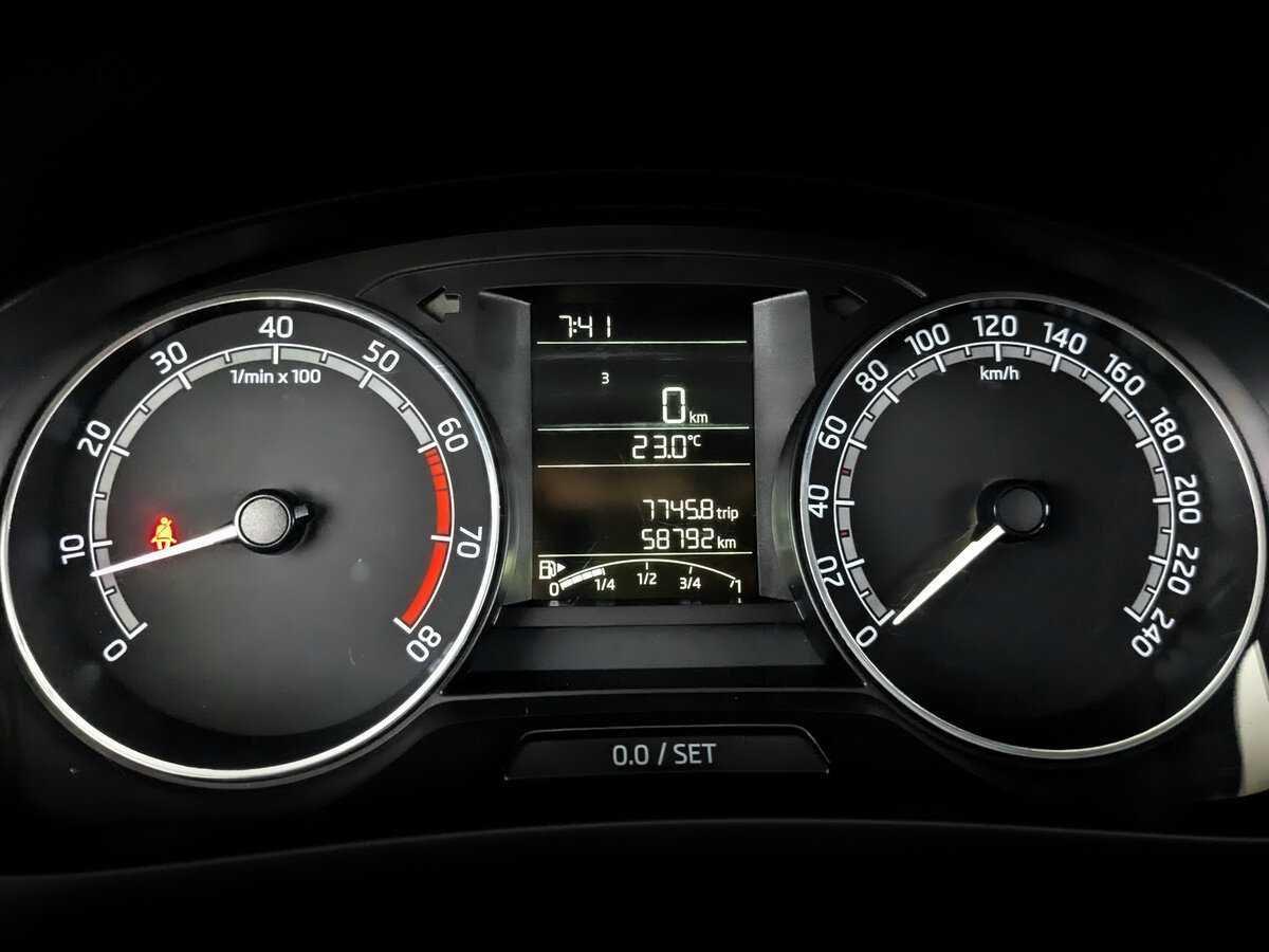 Б/У Шкода Рапид 2019 года. Фото: #10