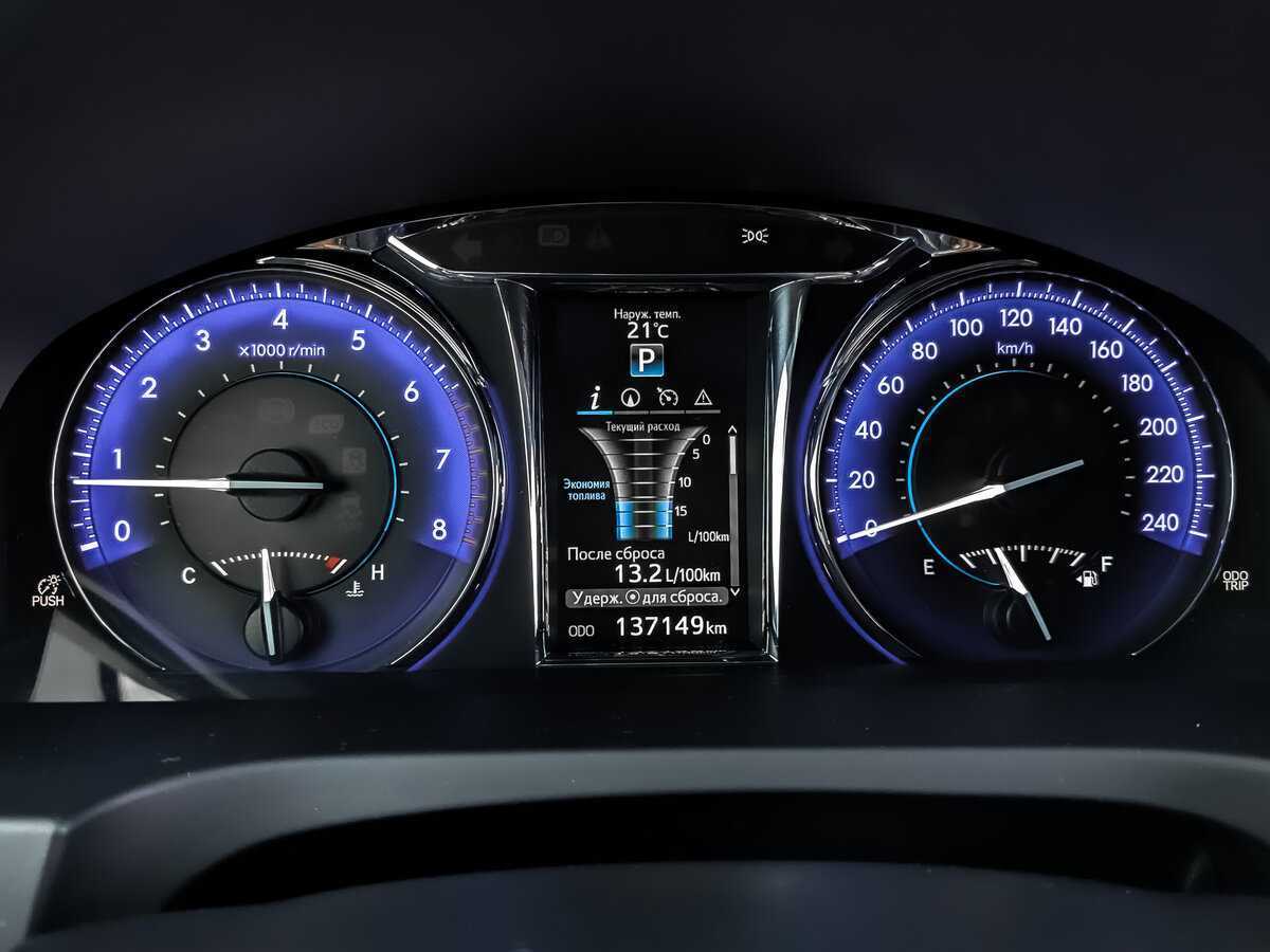 Toyota Camry 2016 года с пробегом. Фото: #11