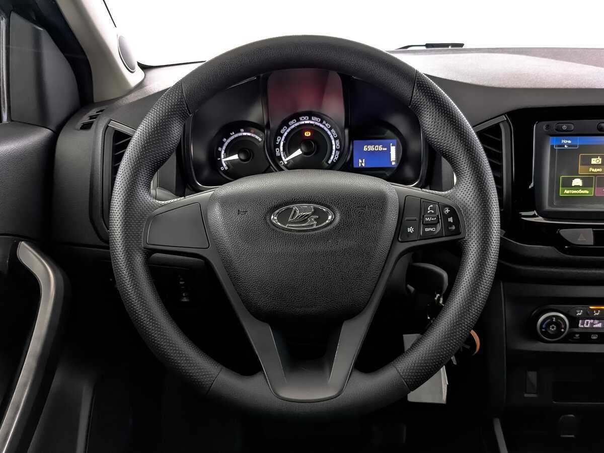 Б/У Лада (ВАЗ) ИКСРЭЙ 2016 года. Фото: #17