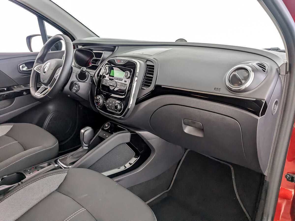 Renault Kaptur 2021 года с пробегом. Фото: #8