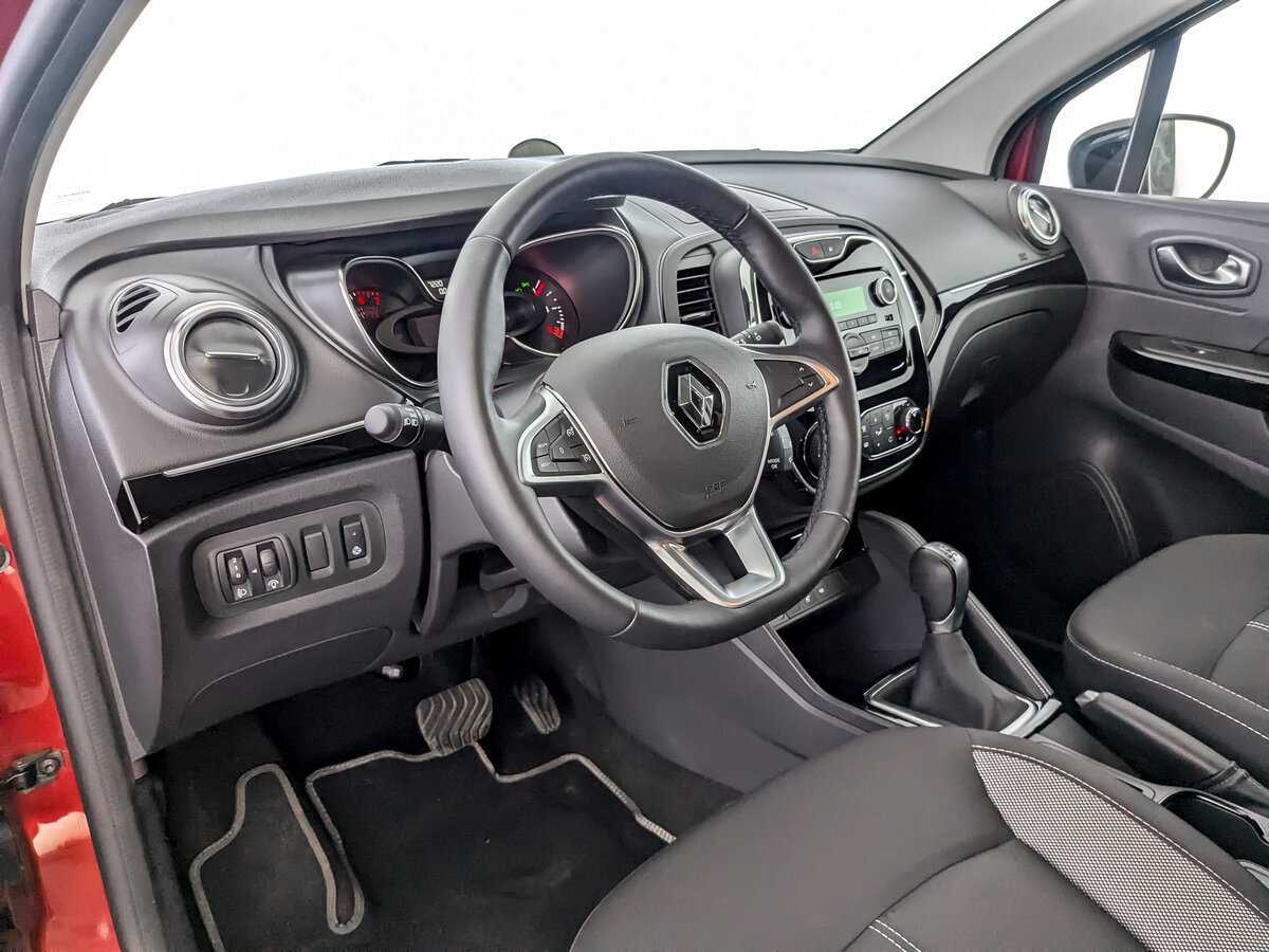 Renault Kaptur 2021 года с пробегом. Фото: #13