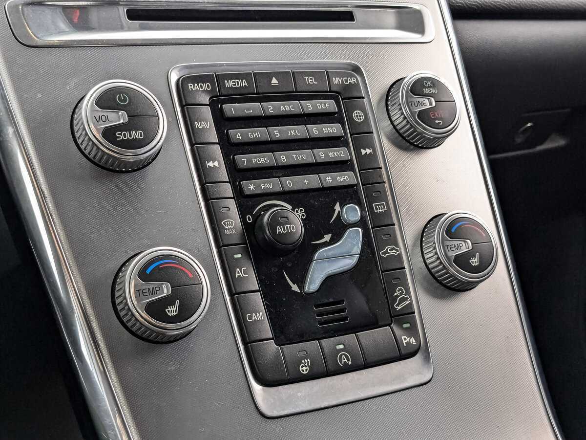 Volvo XC60 2017 года с пробегом. Фото: #16