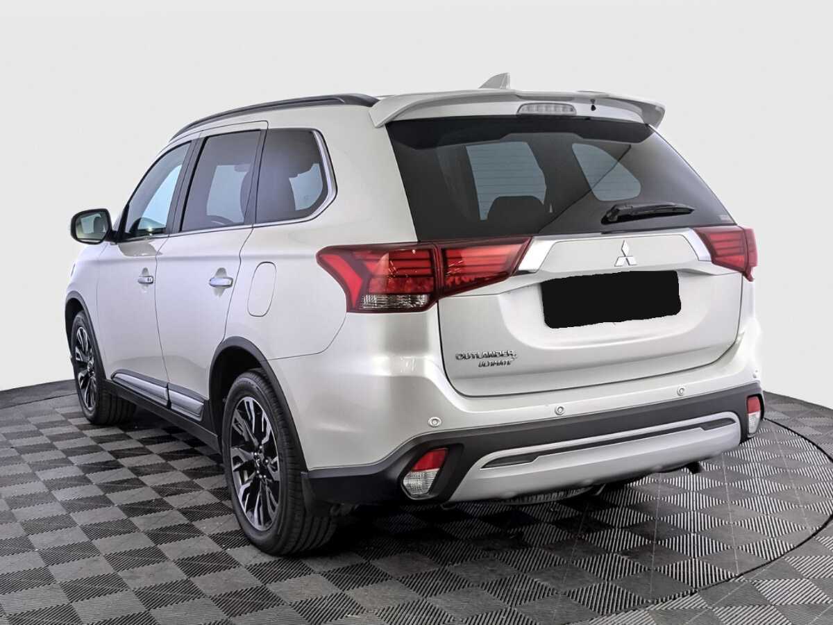 Mitsubishi Outlander 2021 года с пробегом. Фото: #6