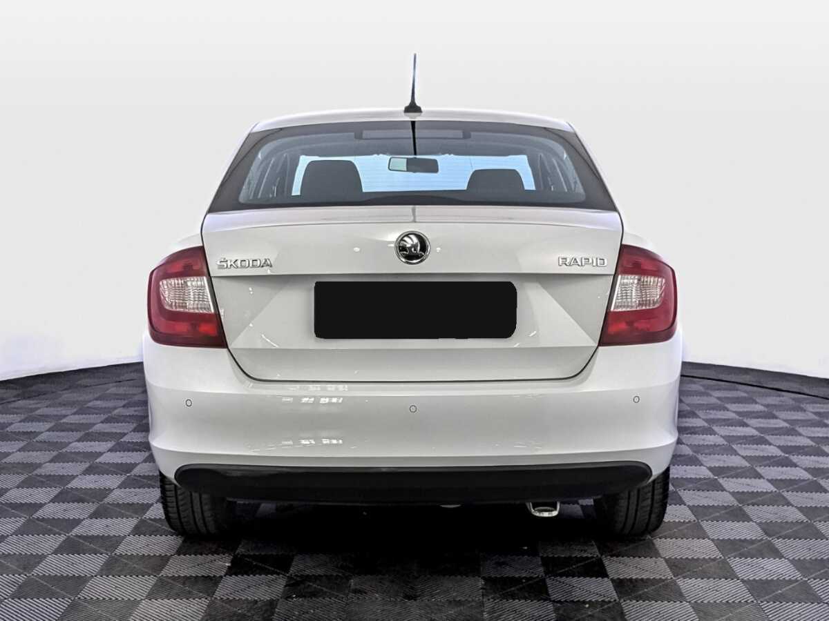 Б/У Шкода Рапид 2019 года. Фото: #5