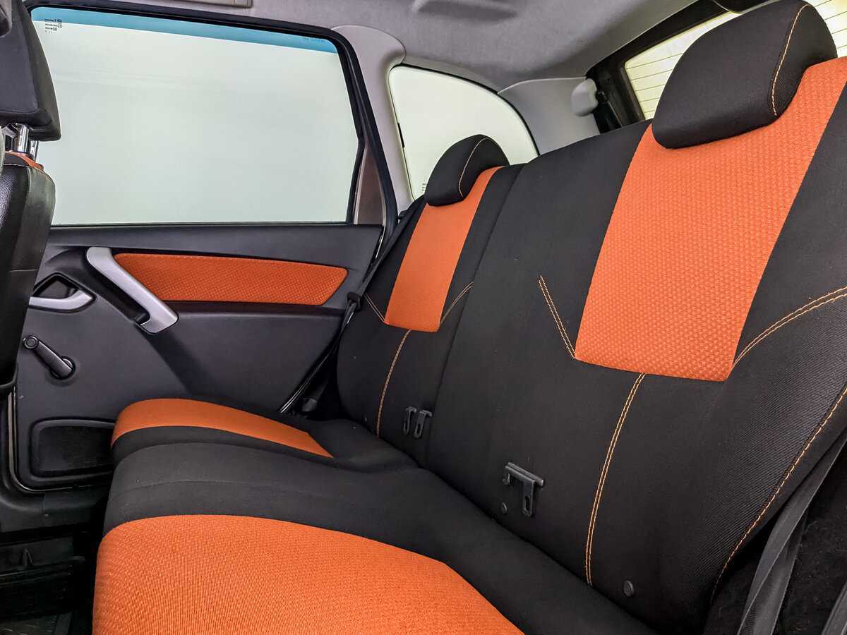 Б/У Лада (ВАЗ) Калина 2017 года. Фото: #9