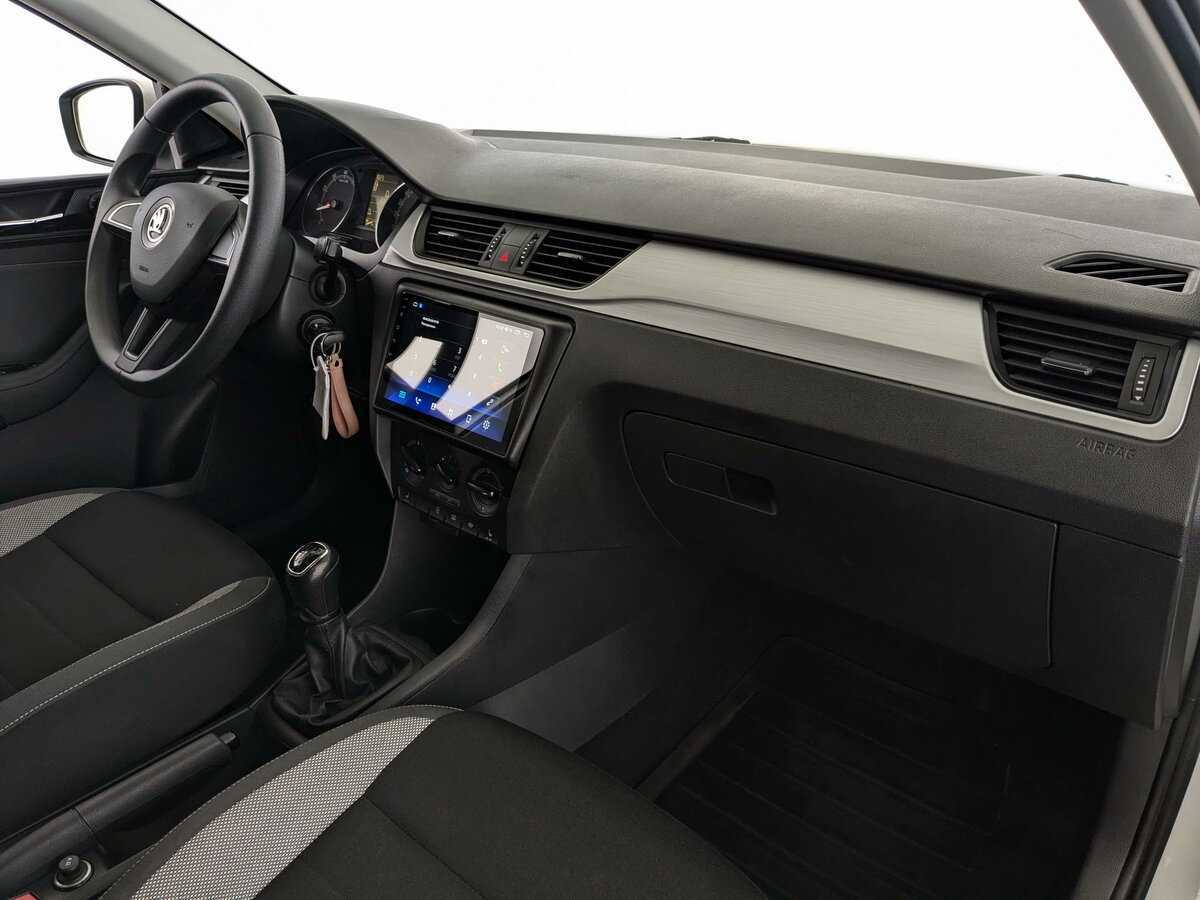 Б/У Шкода Рапид 2019 года. Фото: #14