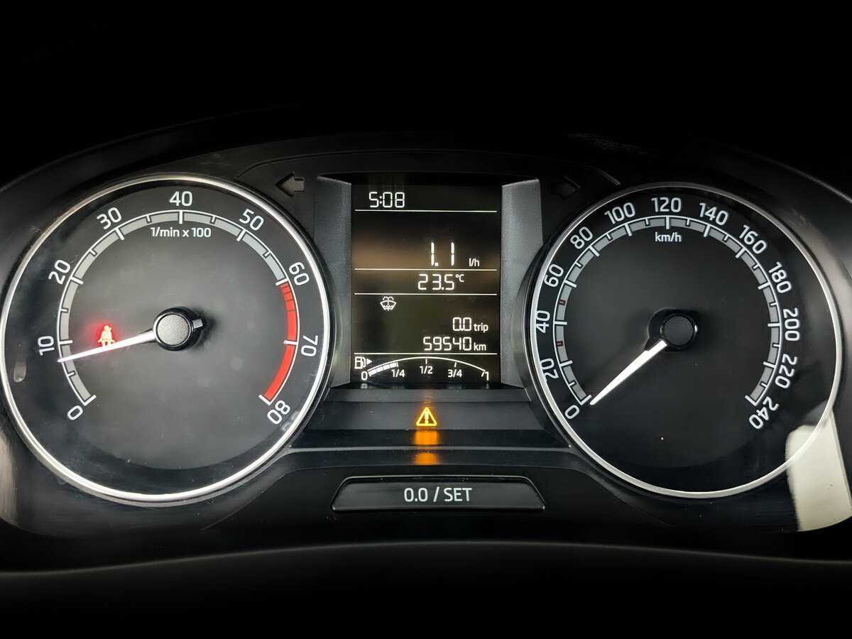 Б/У Шкода Рапид 2019 года. Фото: #10