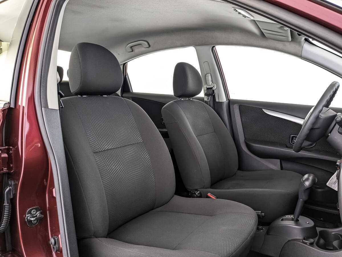 Б/У Ниссан Альмера 2016 года. Фото: #19