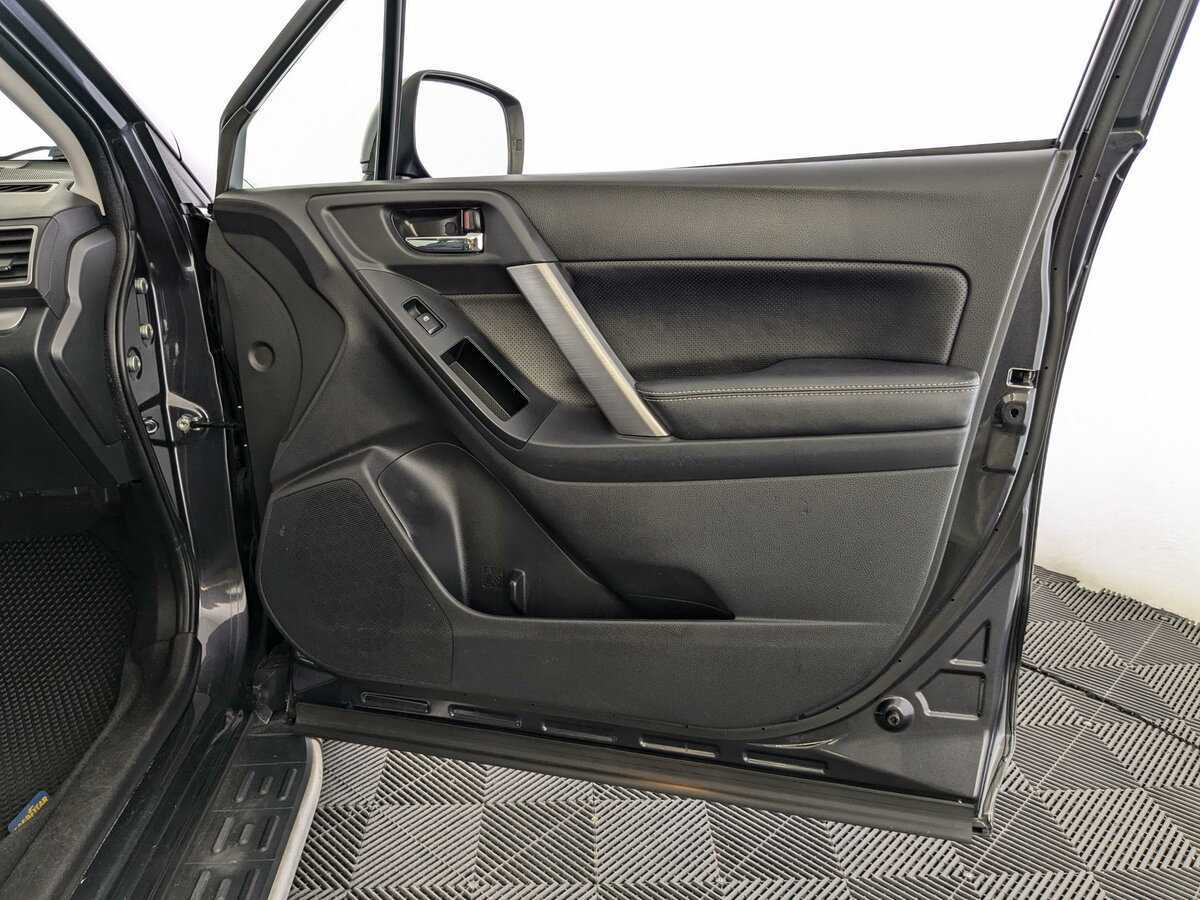 Б/У Субару Форестер 2015 года. Фото: #20