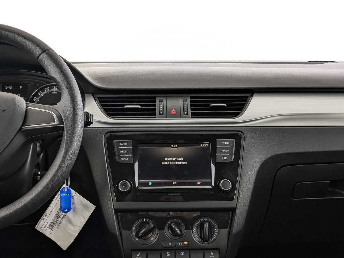 Б/У Шкода Рапид 2019 года. Фото: #12