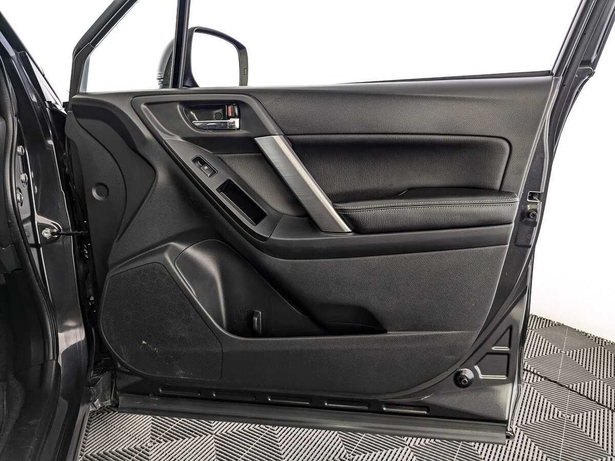 Б/У Субару Форестер 2015 года. Фото: #19