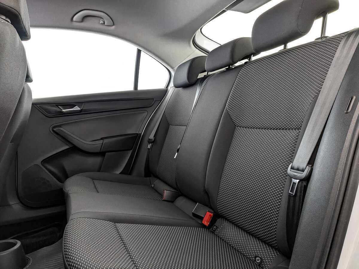 Б/У Фольксваген Поло 2020 года. Фото: #13