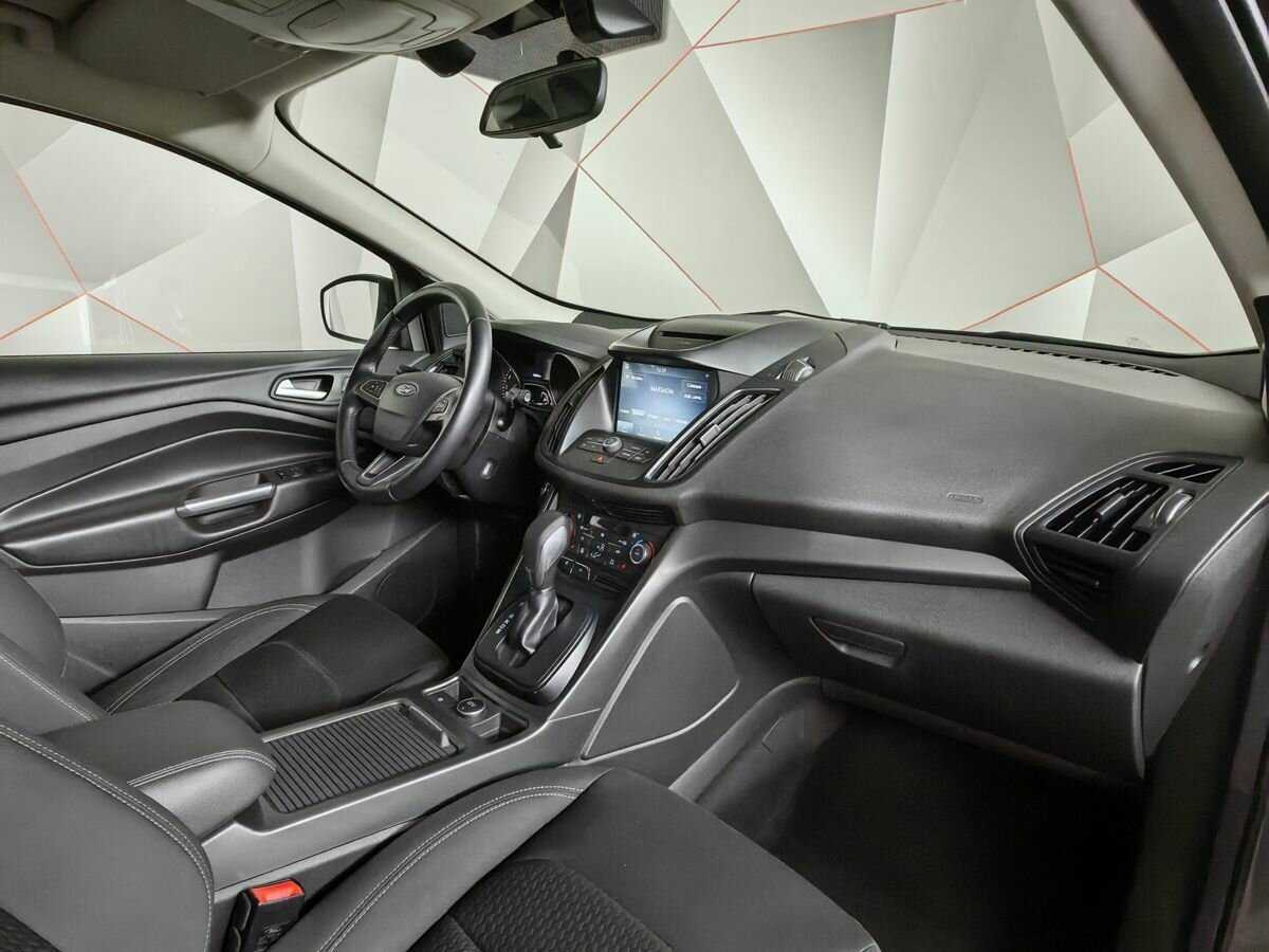 Б/У Форд Куга 2018 года. Фото: #7