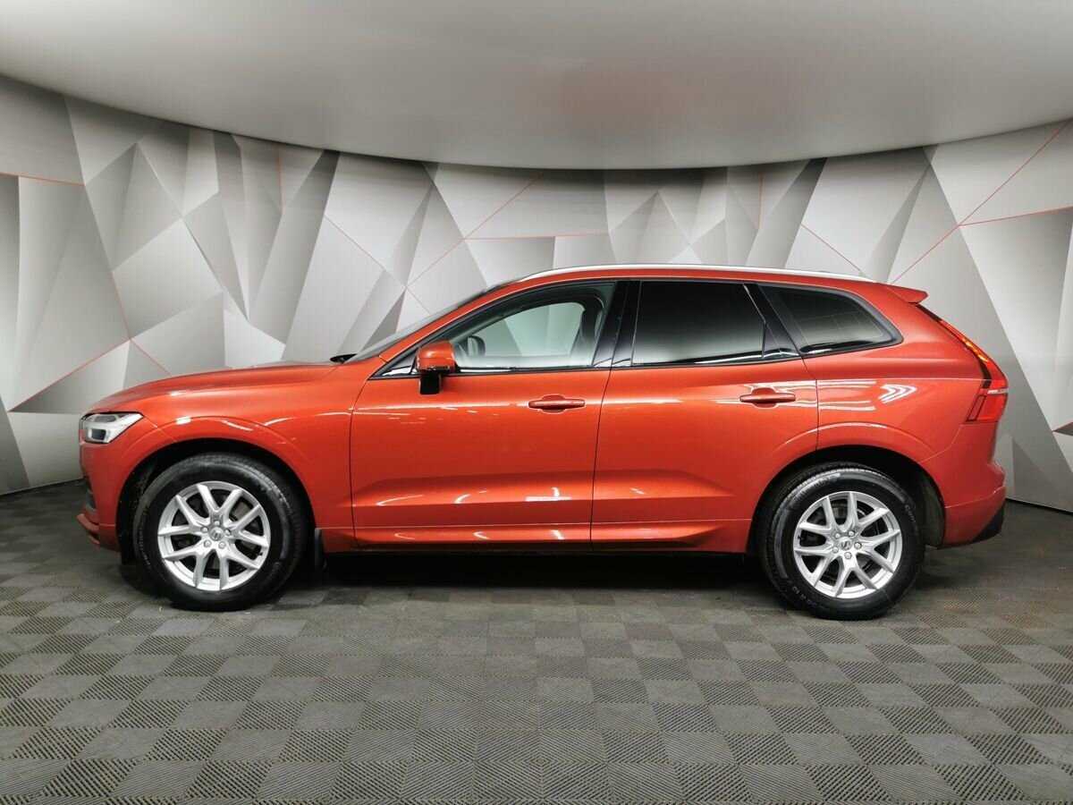 Volvo XC60 2018 года с пробегом. Фото: #4