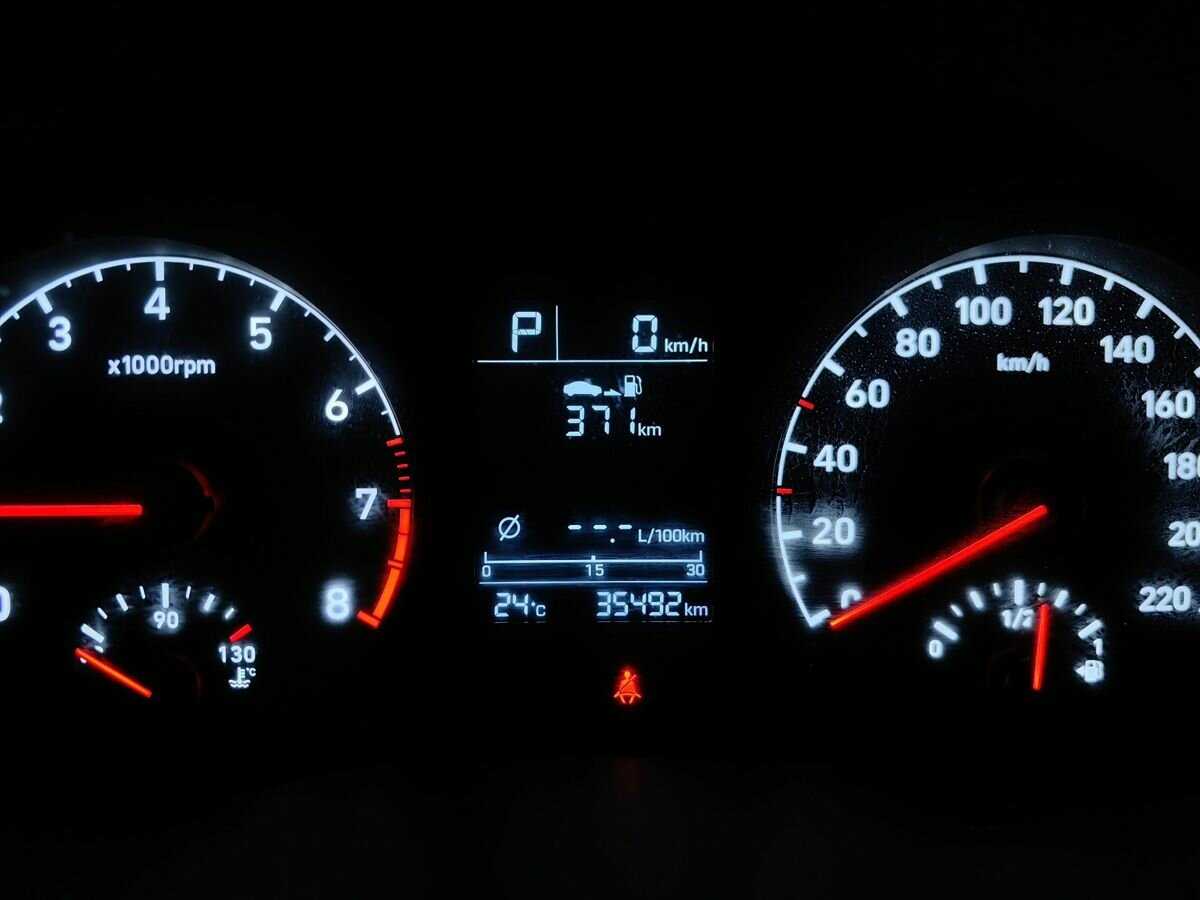 Б/У Хендай Солярис 2017 года. Фото: #15